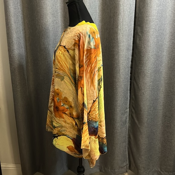 Multicolored blouse - Picture 2 of 2